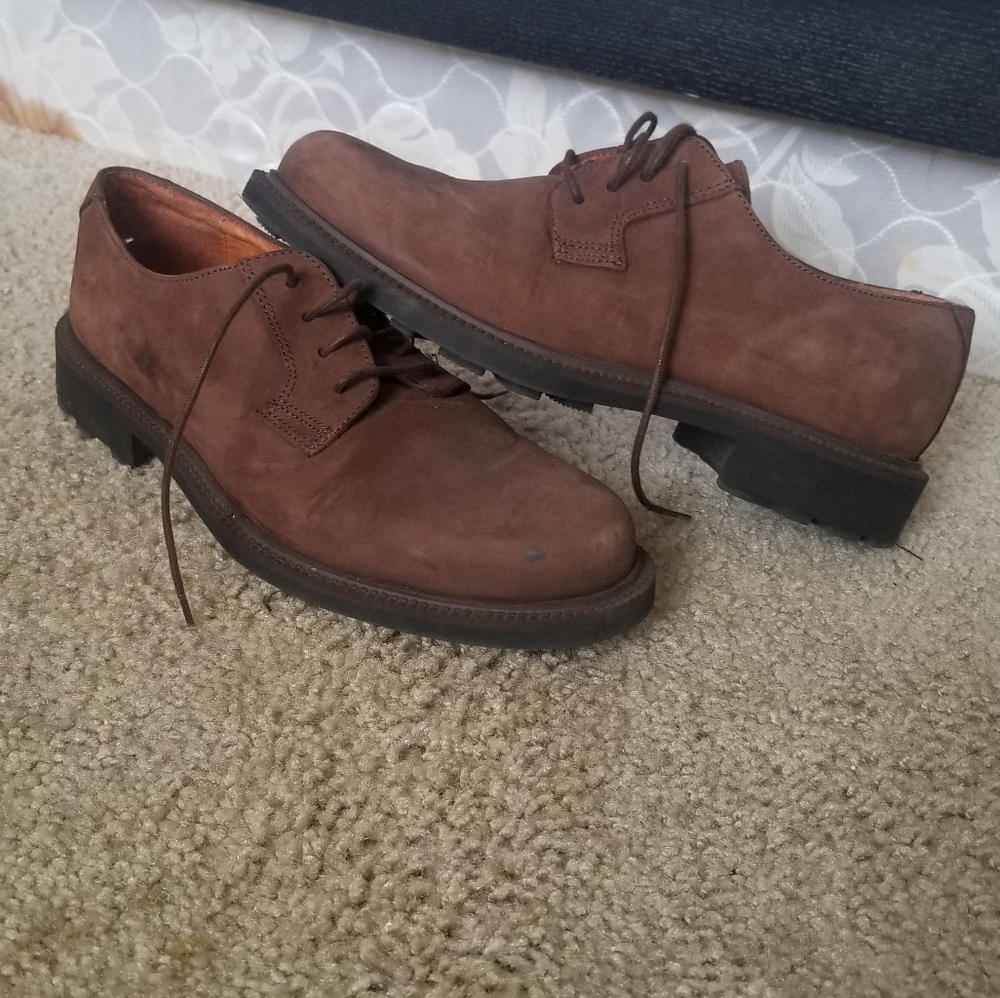 Banana republic weatherproof mens shoes sz 8.5 D